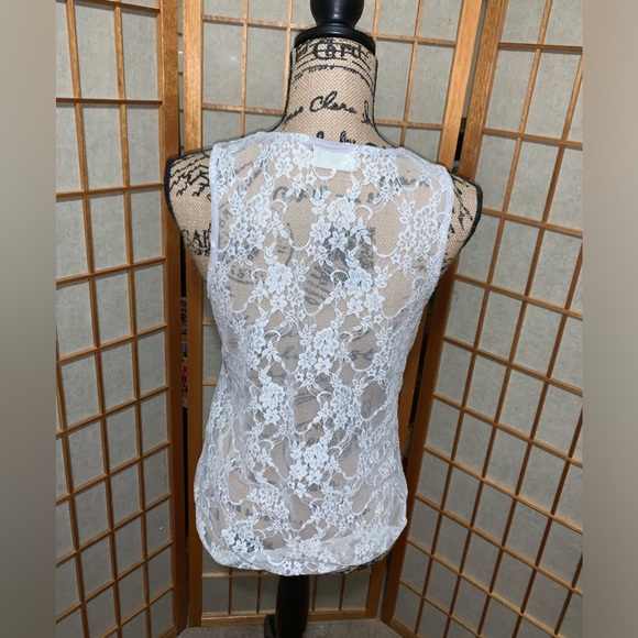 The Clas-sic Made in the USA “Love you to the moon and back” sleeveless top S - Picture 4 of 4